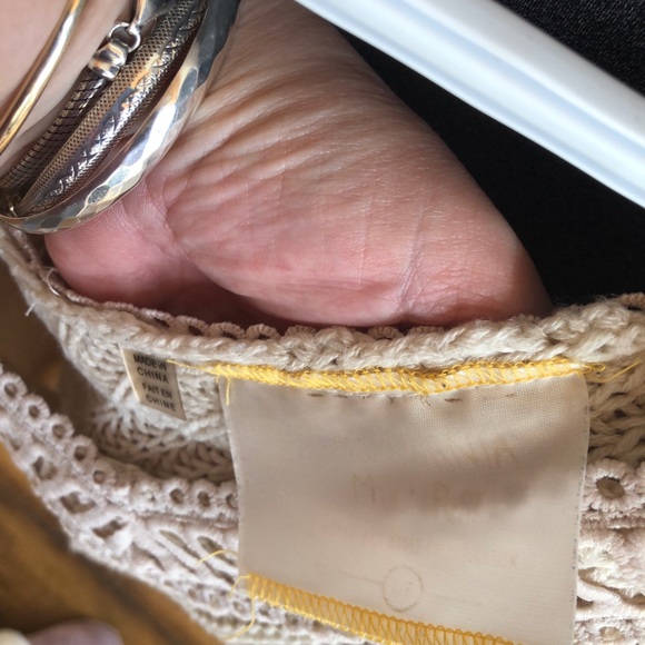 Sweater - Picture 3 of 3